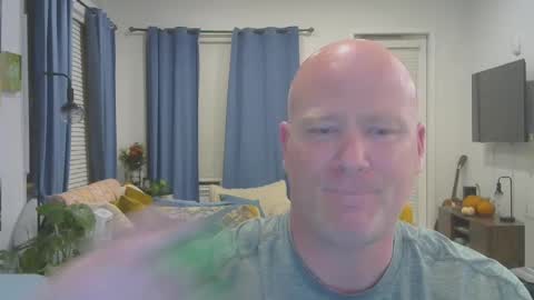 Snapshot of multipopper chatting on 10/04/25, 05:16 multipopper online show from 10/04/25, 05:16