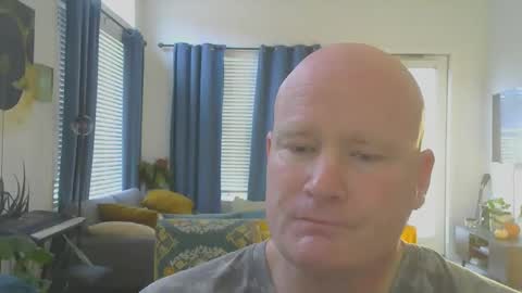 Snapshot of multipopper chatting on 12/21/25, 08:49 multipopper online show from 12/21/25, 08:49