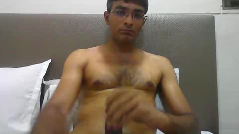 Snapshot of mumbaimonster8inch chatting on 10/13/25, 12:05 rajesh engineer online show from 10/13/25, 12:05