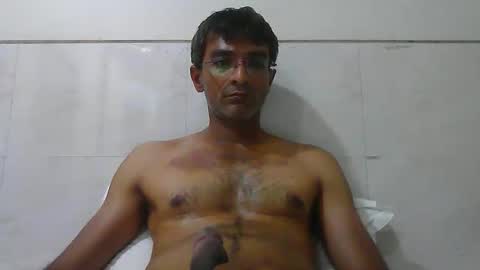 Snapshot of mumbaimonster8inch chatting on 03/20/26, 12:10 rajesh engineer online show from 03/20/26, 12:10