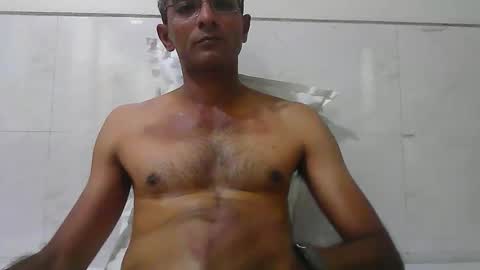 Snapshot of mumbaimonster8inch chatting on 03/22/26, 06:17 rajesh engineer online show from 03/22/26, 06:17