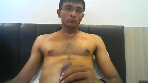 Snapshot of mumbaimonster8inch chatting on 04/16/26, 11:55 rajesh engineer online show from 04/16/26, 11:55