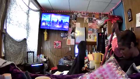 Snapshot of mumnxdor chatting on 02/16/26, 05:09 mumnxdor online show from 02/16/26, 05:09