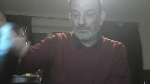 Snapshot of munch10 chatting on 12/16/24, 12:04 munch10 online show from 12/16/24, 12:04