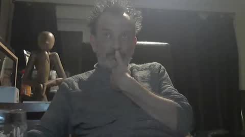 Snapshot of munch10 chatting on 03/01/25, 08:42 munch10 online show from 03/01/25, 08:42