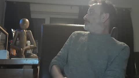 Snapshot of munch10 chatting on 03/02/25, 10:27 munch10 online show from 03/02/25, 10:27