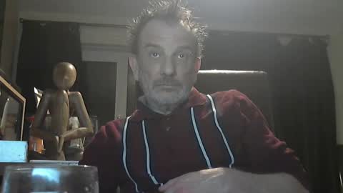 Snapshot of munch10 chatting on 03/08/25, 10:02 munch10 online show from 03/08/25, 10:02