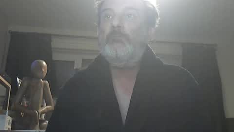 Snapshot of munch10 chatting on 10/26/25, 09:10 munch10 online show from 10/26/25, 09:10