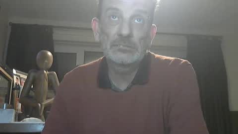 Snapshot of munch10 chatting on 05/15/26, 11:45 munch10 online show from 05/15/26, 11:45