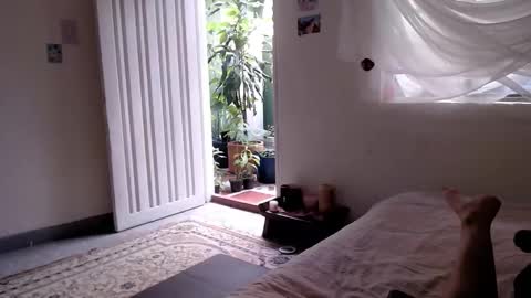 Snapshot of munchi_ chatting on 03/20/26, 08:57 online show from 03/20/26, 08:57