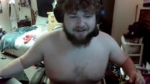 Snapshot of munchie3w chatting on 02/08/25, 03:31 munchieee online show from 02/08/25, 03:31