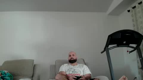 Bearded online show from 07/08/26, 01:15