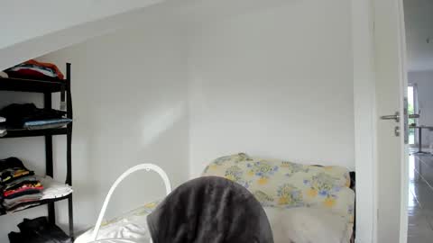 LOVELY JULIA  Peter DAY online show from 05/31/26, 06:31