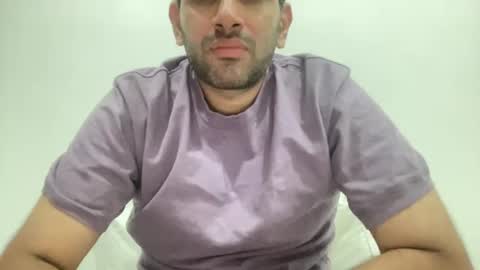 Snapshot of munnabobby2008 chatting on 01/16/25, 11:15 munnabobby2008 online show from 01/16/25, 11:15