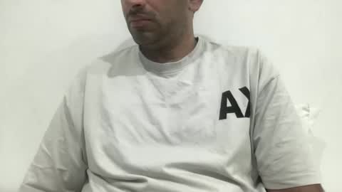 Snapshot of munnabobby2008 chatting on 02/09/25, 05:19 munnabobby2008 online show from 02/09/25, 05:19