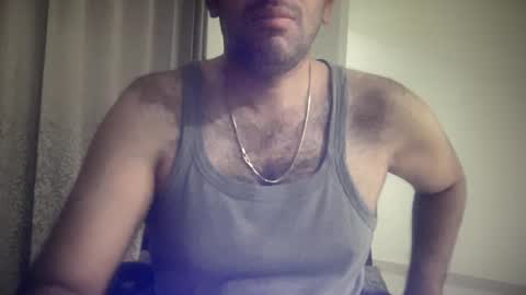 Snapshot of munnabobby2008 chatting on 09/21/25, 05:25 munnabobby2008 online show from 09/21/25, 05:25