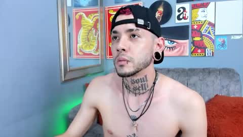 Snapshot of murdockh chatting on 12/01/25, 08:03 murdok online show from 12/01/25, 08:03