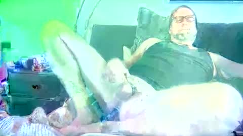 murfsturf7 online show from 10/27/25, 05:28