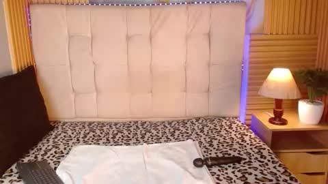 muriell303av online show from 11/12/25, 04:13