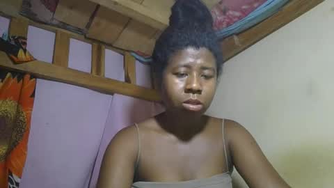 Snapshot of murielleee chatting on 04/03/26, 11:08 murielleee online show from 04/03/26, 11:08