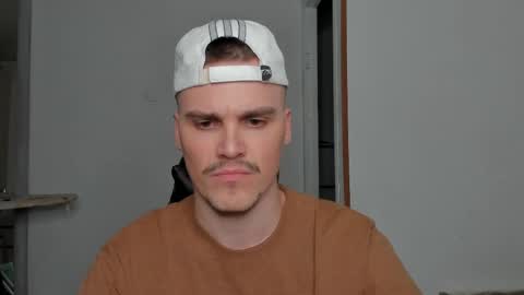 Snapshot of murzik__ chatting on 04/05/26, 09:45 murzik__ online show from 04/05/26, 09:45