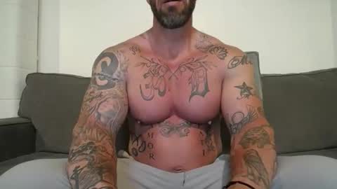 Snapshot of muscle761004 chatting on 05/23/26, 06:12 muscle761004 online show from 05/23/26, 06:12