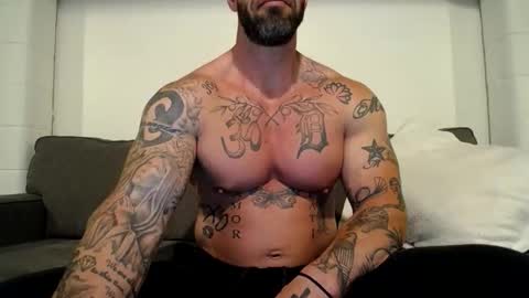 Snapshot of muscle761004 chatting on 05/31/26, 12:19 muscle761004 online show from 05/31/26, 12:19