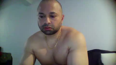 Snapshot of muscle794 chatting on 02/16/26, 07:43 Cool Traveler online show from 02/16/26, 07:43