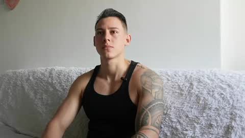 Snapshot of muscle_king_cum chatting on 05/16/26, 02:49 muscle_king_cum online show from 05/16/26, 02:49