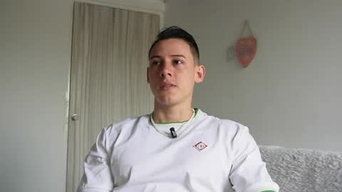 Snapshot of muscle_king_cum chatting on 05/18/26, 02:56 muscle_king_cum online show from 05/18/26, 02:56