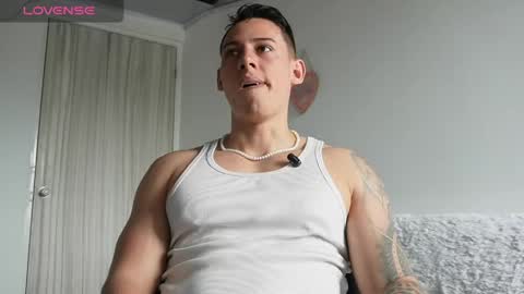 Snapshot of muscle_king_cum chatting on 05/19/26, 02:45 muscle_king_cum online show from 05/19/26, 02:45