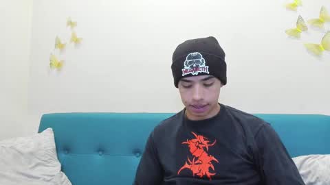 Snapshot of muscle_scott chatting on 09/30/25, 11:59 muscle scott online show from 09/30/25, 11:59