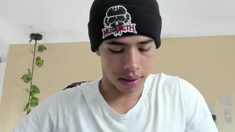 Snapshot of muscle_scott chatting on 10/06/25, 12:13 muscle scott online show from 10/06/25, 12:13