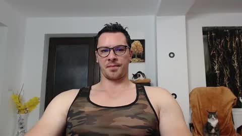 Snapshot of muscleaj69 chatting on 11/09/25, 04:49 AJ online show from 11/09/25, 04:49
