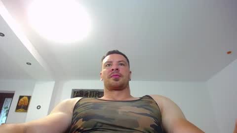 Snapshot of muscleaj69 chatting on 07/29/26, 05:38 AJ online show from 07/29/26, 05:38