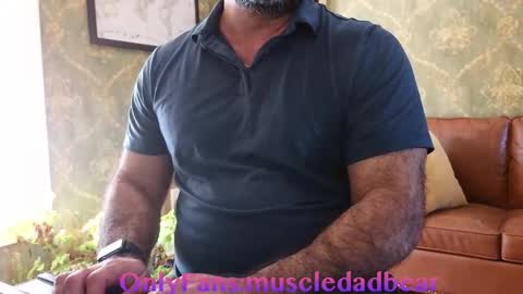 Snapshot of muscledadbear chatting on 01/12/26, 04:34 Jordan El Din online show from 01/12/26, 04:34
