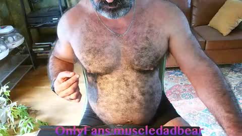 Snapshot of muscledadbear chatting on 03/24/26, 01:16 Jordan El Din online show from 03/24/26, 01:16