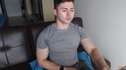 Everet online show from 09/17/25, 06:26