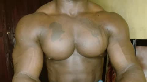 Snapshot of musclegodsammy23 chatting on 03/07/26, 12:35 musclegod23 online show from 03/07/26, 12:35