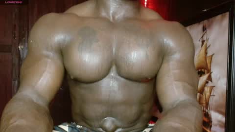 Snapshot of musclegodsammy23 chatting on 04/21/26, 01:42 musclegod23 online show from 04/21/26, 01:42
