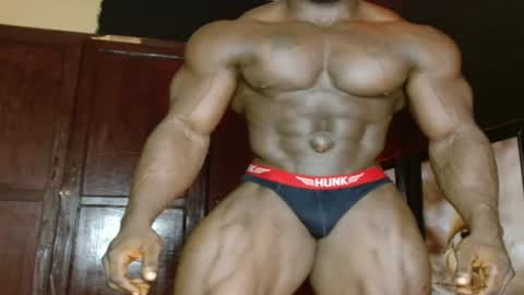 musclegod23 online show from 07/05/26, 01:34