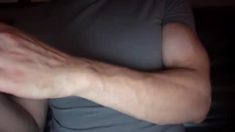 musclehair3 online show from 10/20/25, 08:31