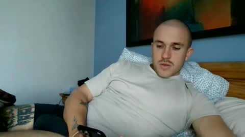 muscleshow00 online show from 11/15/25, 12:34