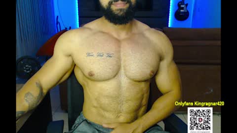 Snapshot of muscleweed420 chatting on 12/14/24, 11:56 Ragnar online show from 12/14/24, 11:56