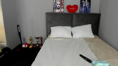 Snapshot of musclexxbarbie chatting on 04/20/26, 03:31 Eva online show from 04/20/26, 03:31
