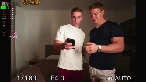 Snapshot of muscularfriend chatting on 09/20/25, 03:57 Ivan online show from 09/20/25, 03:57