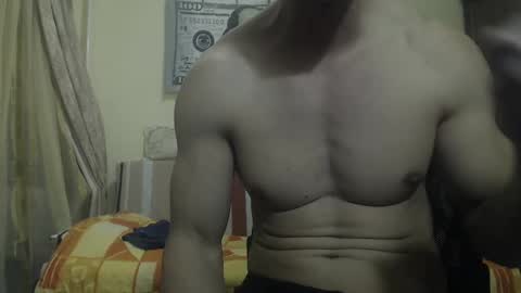 SexyMuscled online show from 01/16/25, 09:40