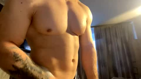muscularjuggler online show from 01/11/26, 03:11