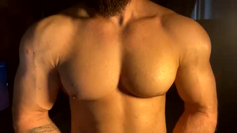 muscularjuggler online show from 05/29/26, 02:42