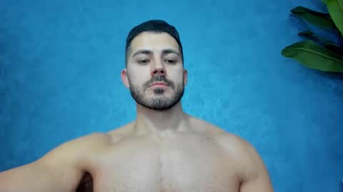 muscularmaster onlyfans online show from 01/18/26, 09:40